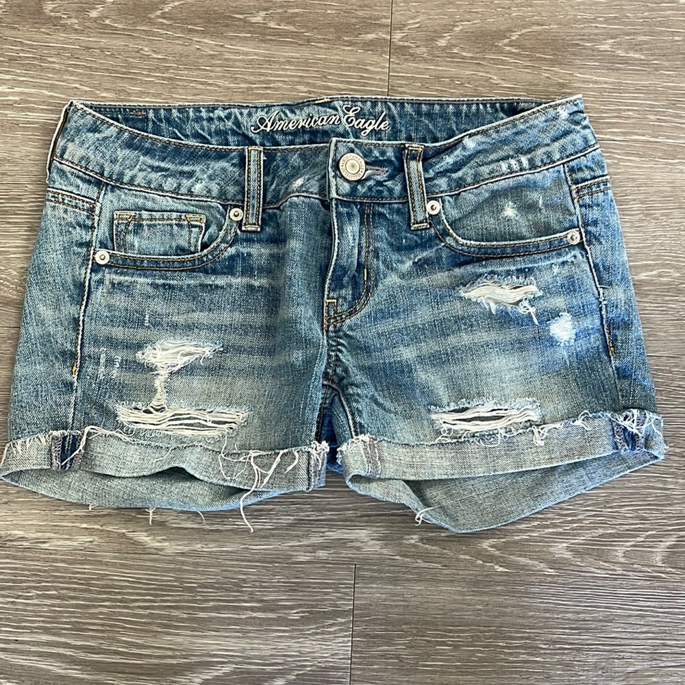 Light Washed A&E Shorts!